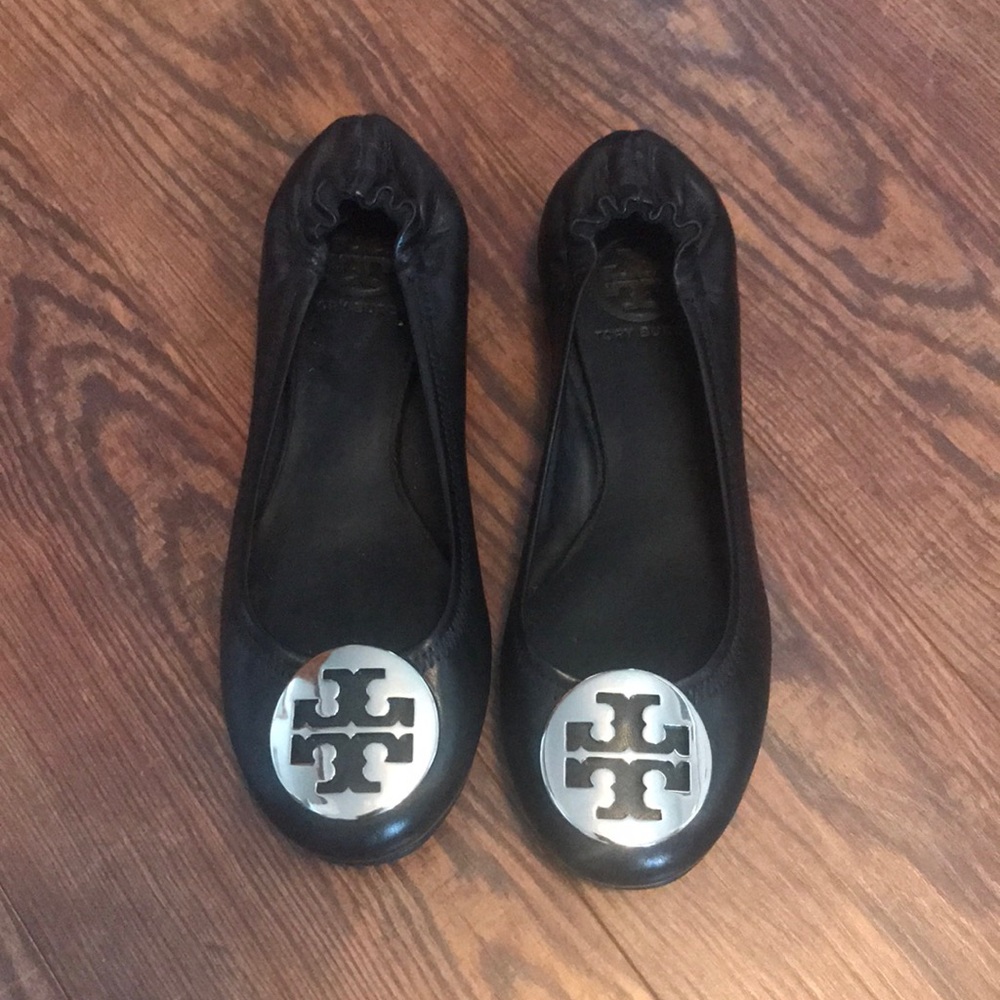 Tory Burch Reva Flat